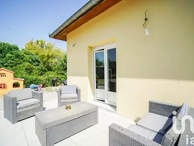 Maison, 77 m²
