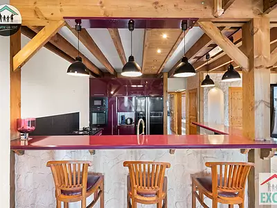 Maison, 523,27 m²