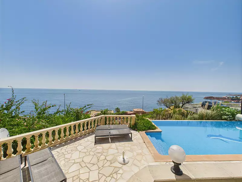 Maison, 420 m²