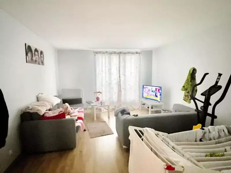 Immeuble, 351 m²