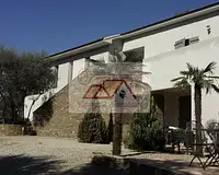 Maison, 250 m²
