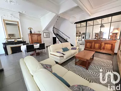 Maison, 270 m²