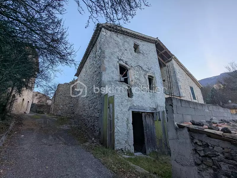 Maison, 200 m²