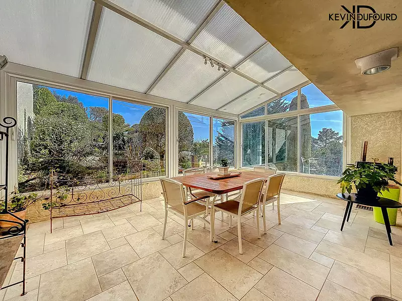 Maison, 285 m²