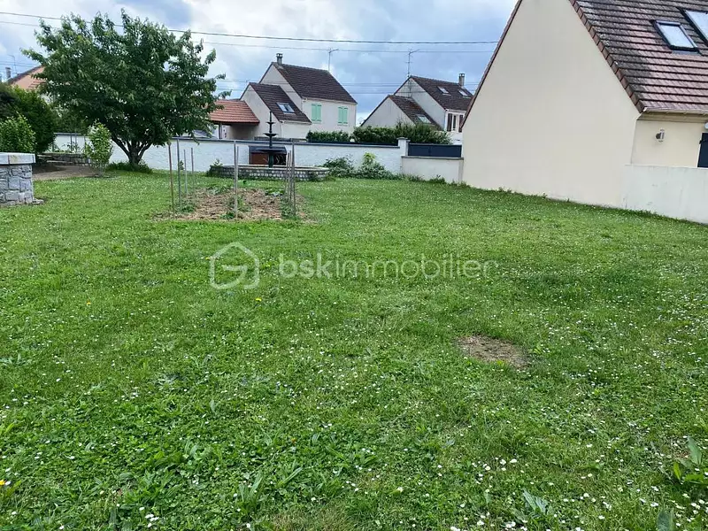 Terrain, 250 m²