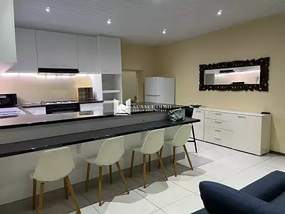 Appartement, 220 m²