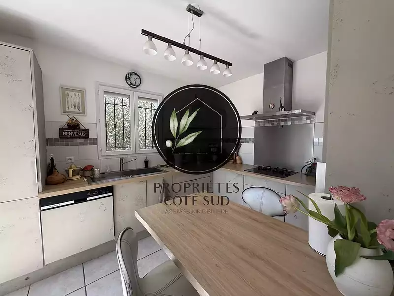 Maison, 155 m²