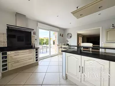 Maison, 160 m²