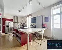 Maison, 196 m²