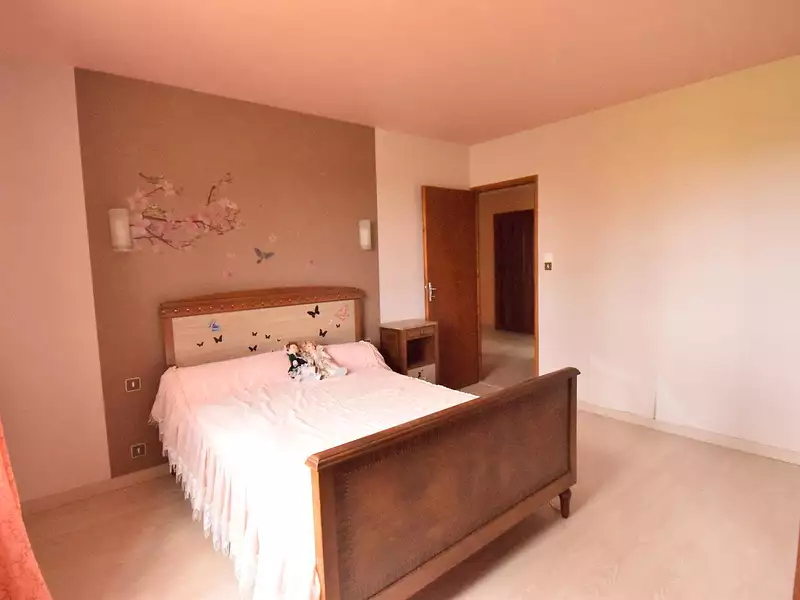 Maison, 360 m²