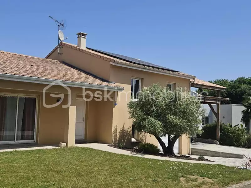 Maison, 147 m²