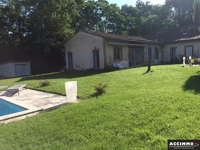 Maison, 200 m²