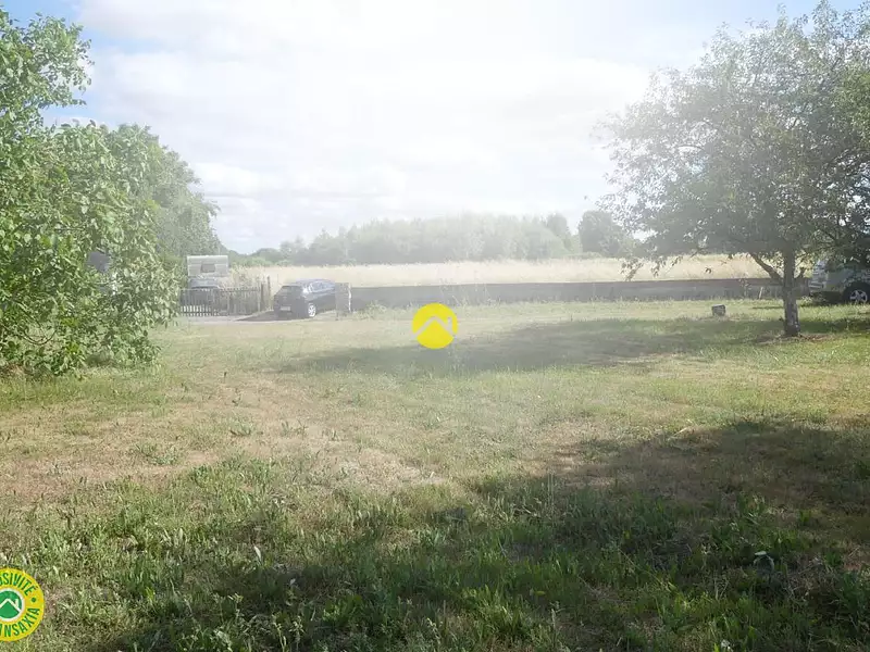 Terrain, 859 m²