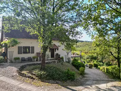 Maison, 166 m²