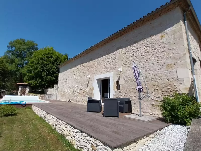 Divers, 300 m²