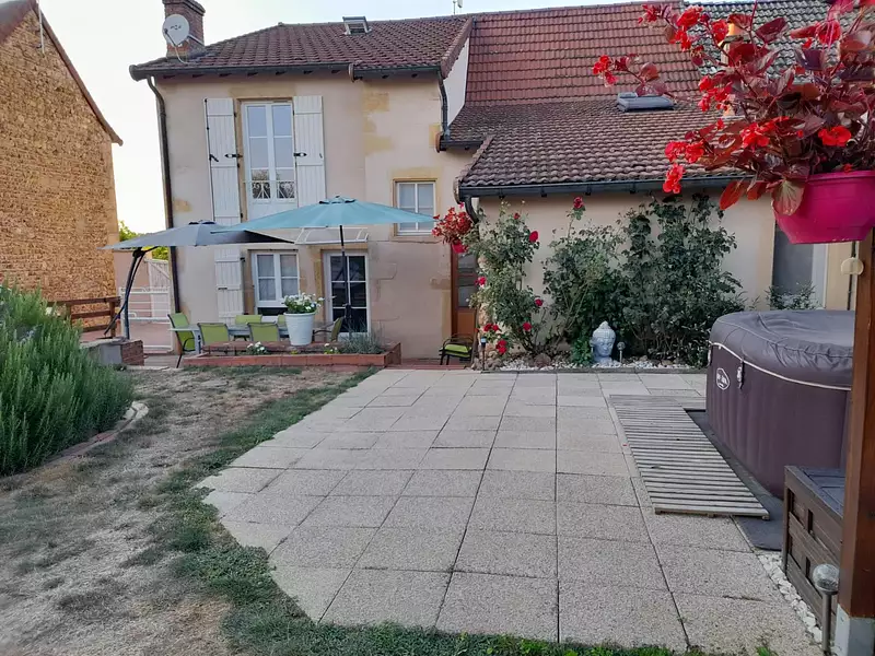 Maison, 137 m²