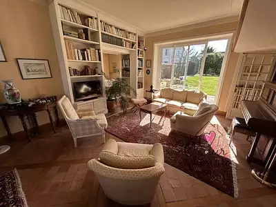 Maison, 253 m²