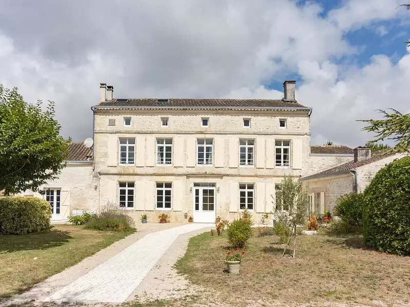 Maison, 314 m²