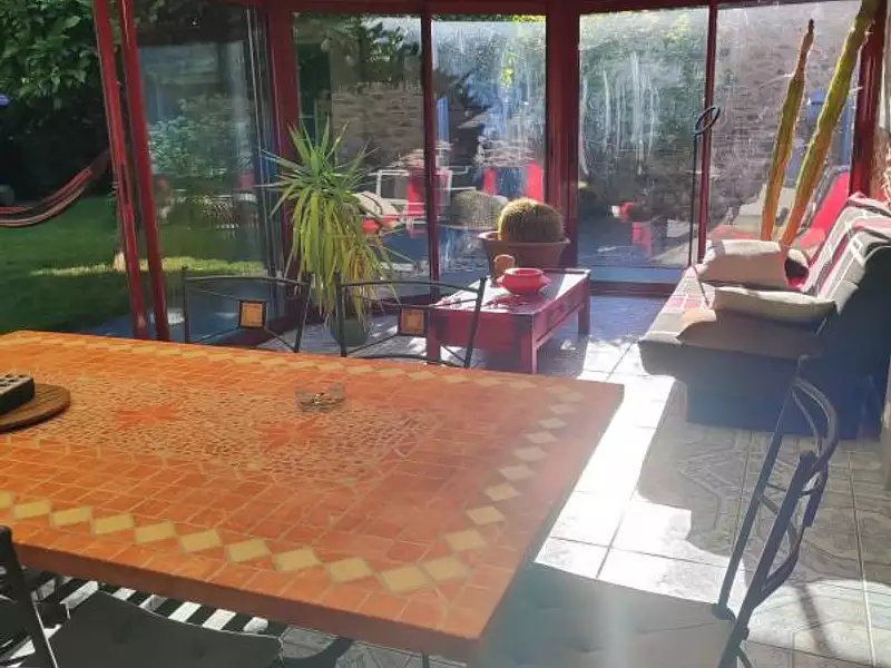 Maison, 225 m²