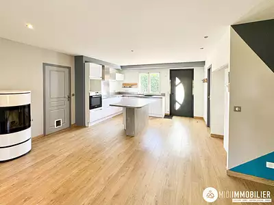 Maison, 94 m²