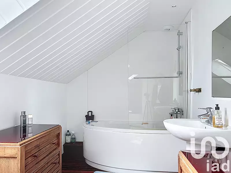 Maison, 190 m²