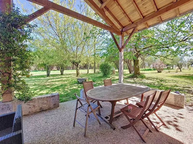 Maison, 235 m²