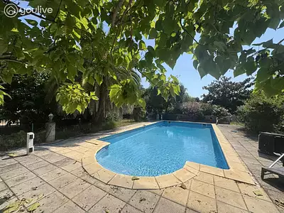 Maison, 146 m²