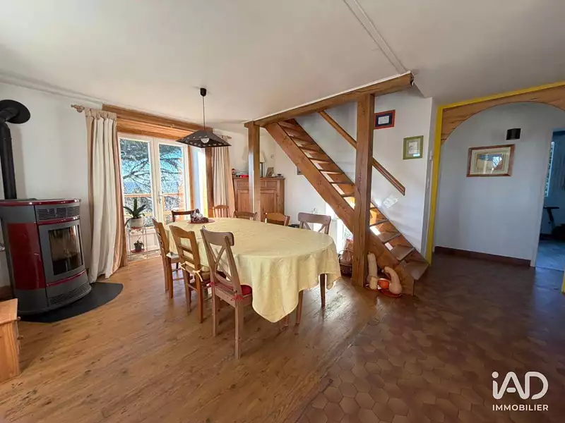 Maison, 83 m²