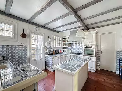 Maison, 232 m²