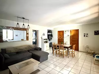 Maison, 93 m²