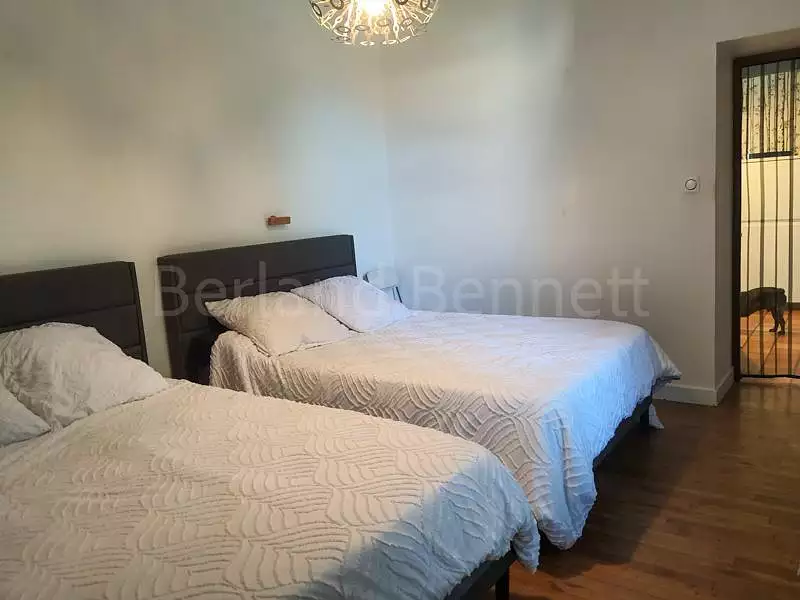 Maison, 227 m²