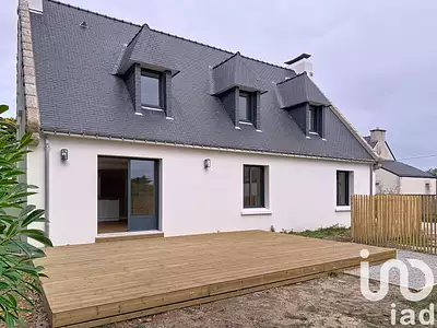 Maison, 166 m²