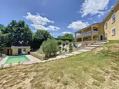 Maison, 175 m²