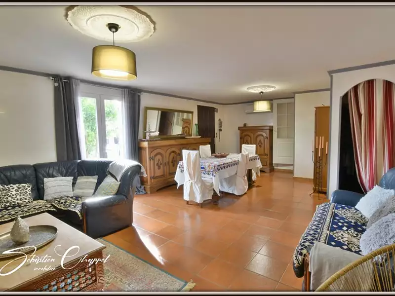 Maison, 158 m²