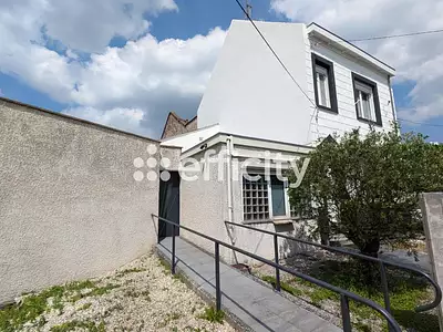 Maison, 242 m²
