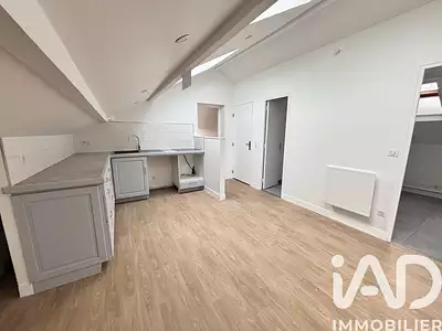 1 055 € CC Appartement • 52 m² • 3 pièces • 2 chambres Ecquevilly (78920)