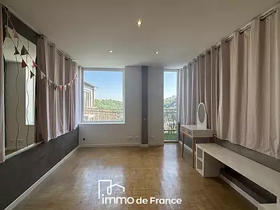 Appartement, 213,03 m²