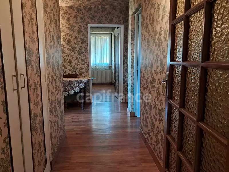 Maison, 174 m²