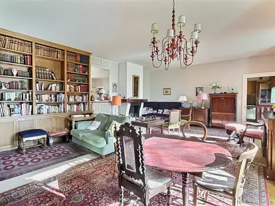 Maison, 197 m²