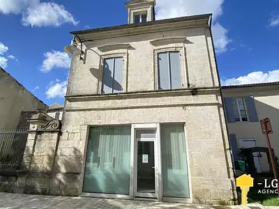 Maison, 222 m²