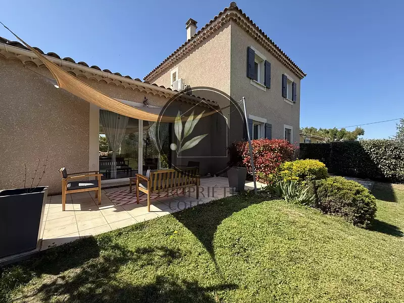 Maison, 126 m²