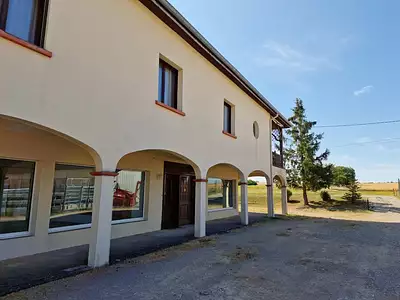 Immeuble, 201 m²