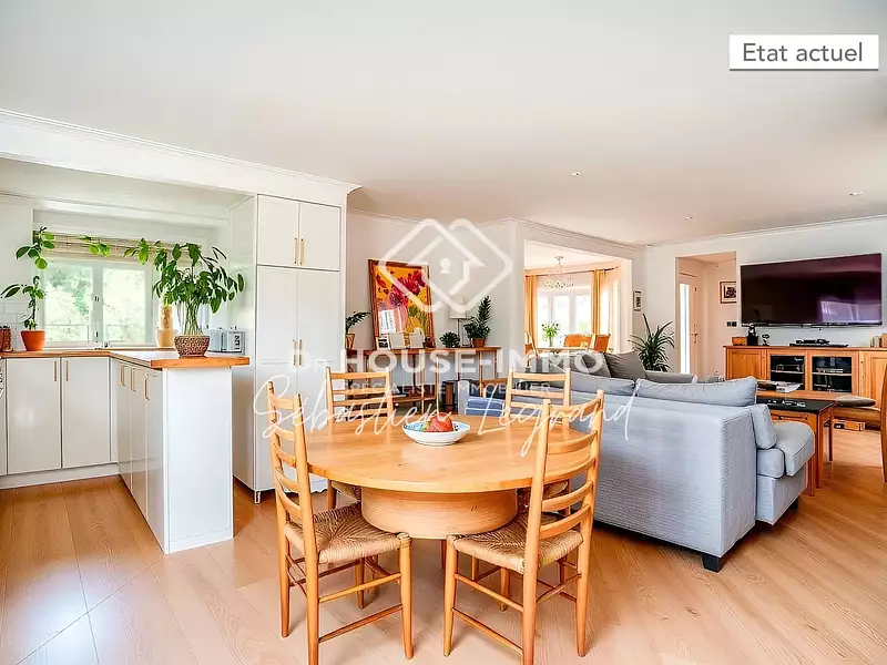 Maison, 160 m²