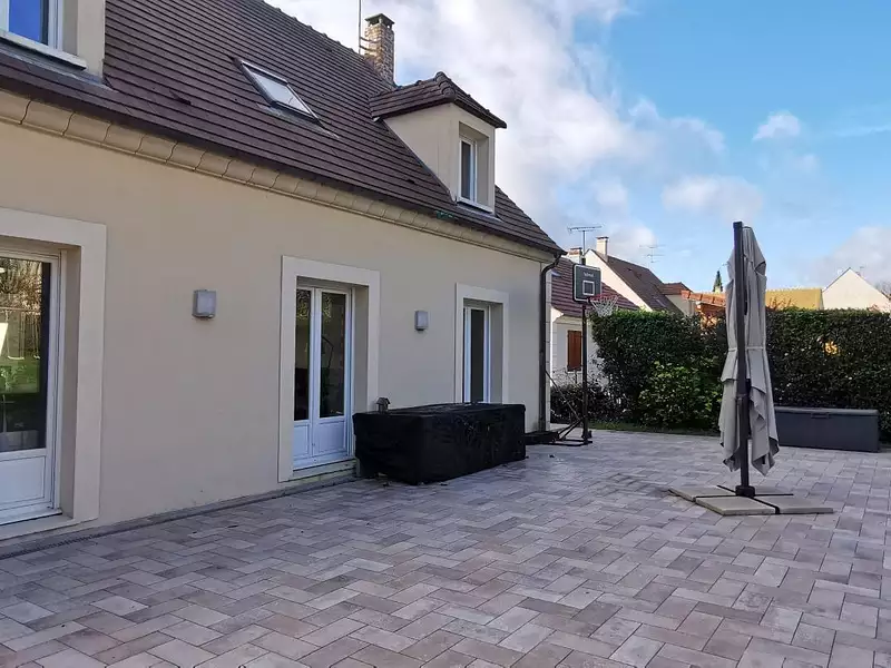 Maison, 148 m²