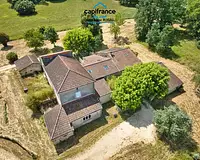 Immeuble, 315 m²