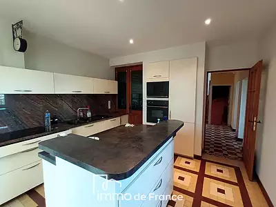 Maison, 170 m²