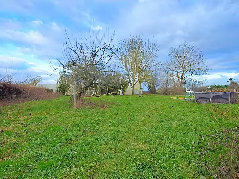 Maison, 733 m²