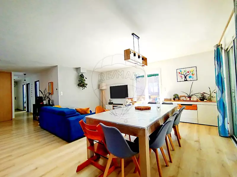 Maison, 165 m²