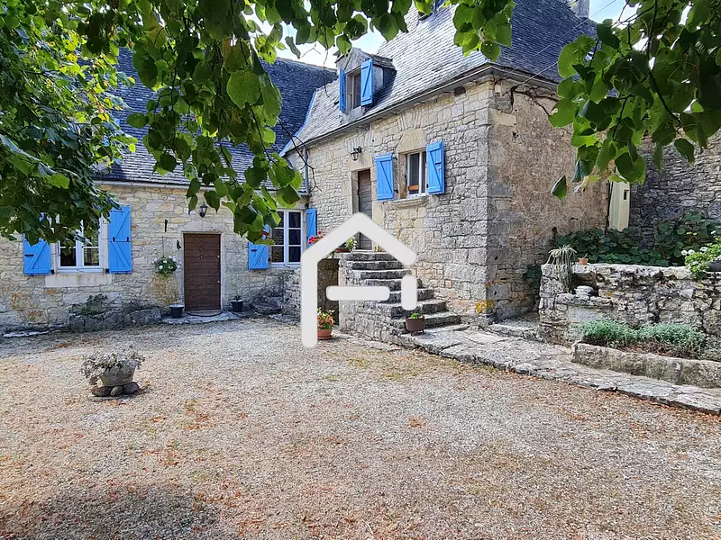 Maison, 167 m²
