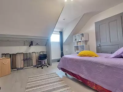 Maison, 225 m²